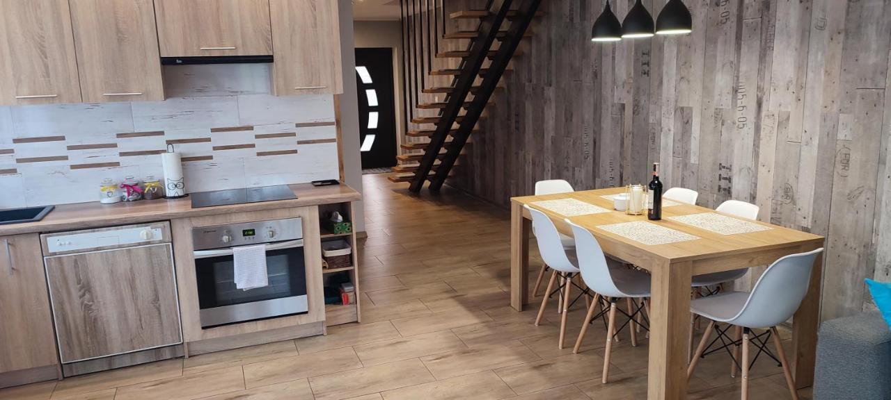 Apartament Kaola Jelenia Góra Екстериор снимка